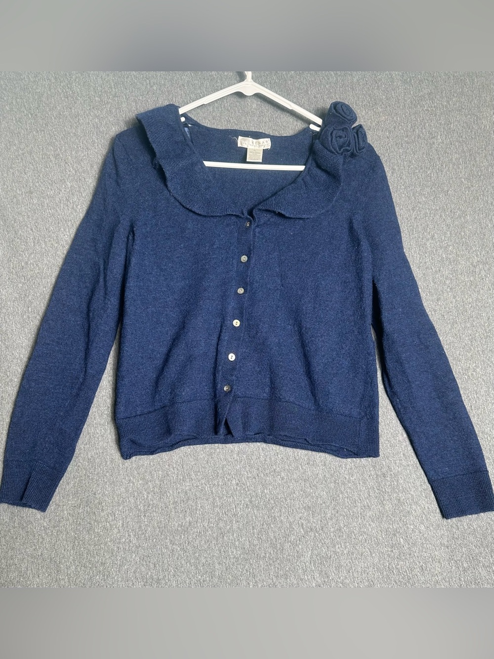 Kenar Navy Blue Button-Front Cardigan with Rosette Collar 100% wool